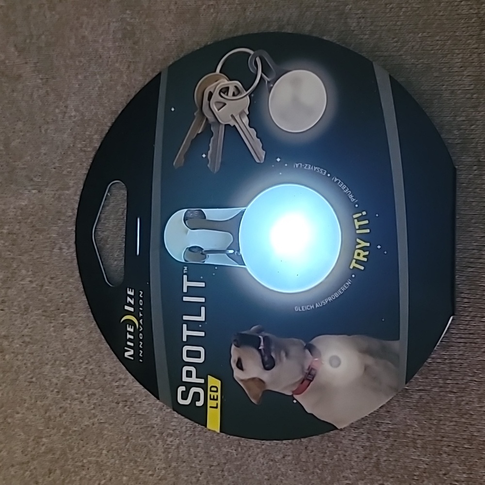 NITE IZE INNOVATIONS- LED SPOTLIT- MANY USES